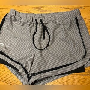 Maurices Gray Striped Shorts M